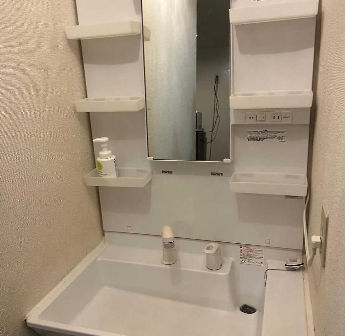 Spacious Room Close To Shinsaibashi, Osaka